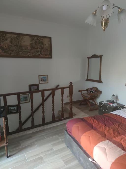 Villa Casa In Antico Borgo Medievale A Tarano Ri, Via Giacomo Leopardi, 15 Exterior foto
